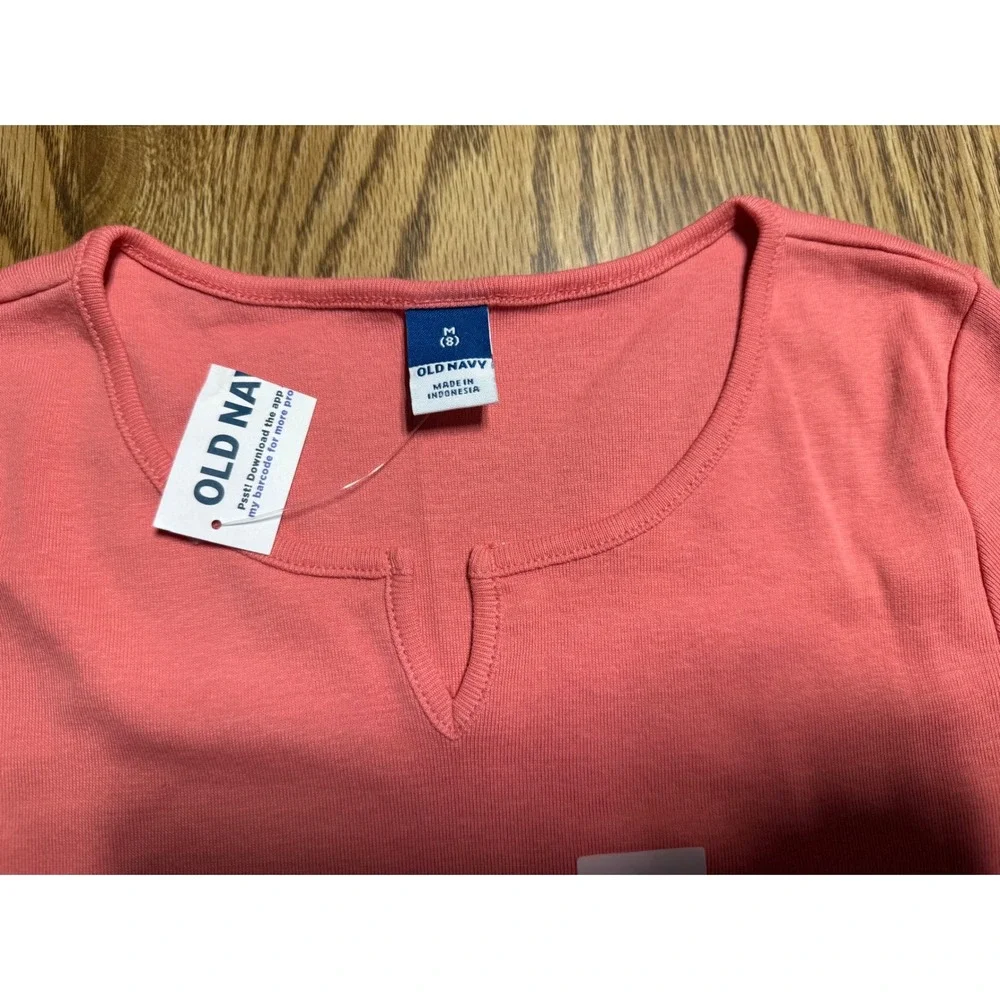 Old Navy Girls M 8 Coral Lettuce Trim Ribbed Short Sleeve Notched Neck Tee NWT